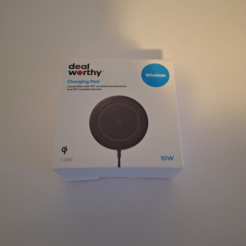 10W Qi Charging Pad - dealworthy Black